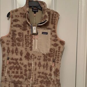 Patagonia Patterned Fleece Vest in Brown and Cream